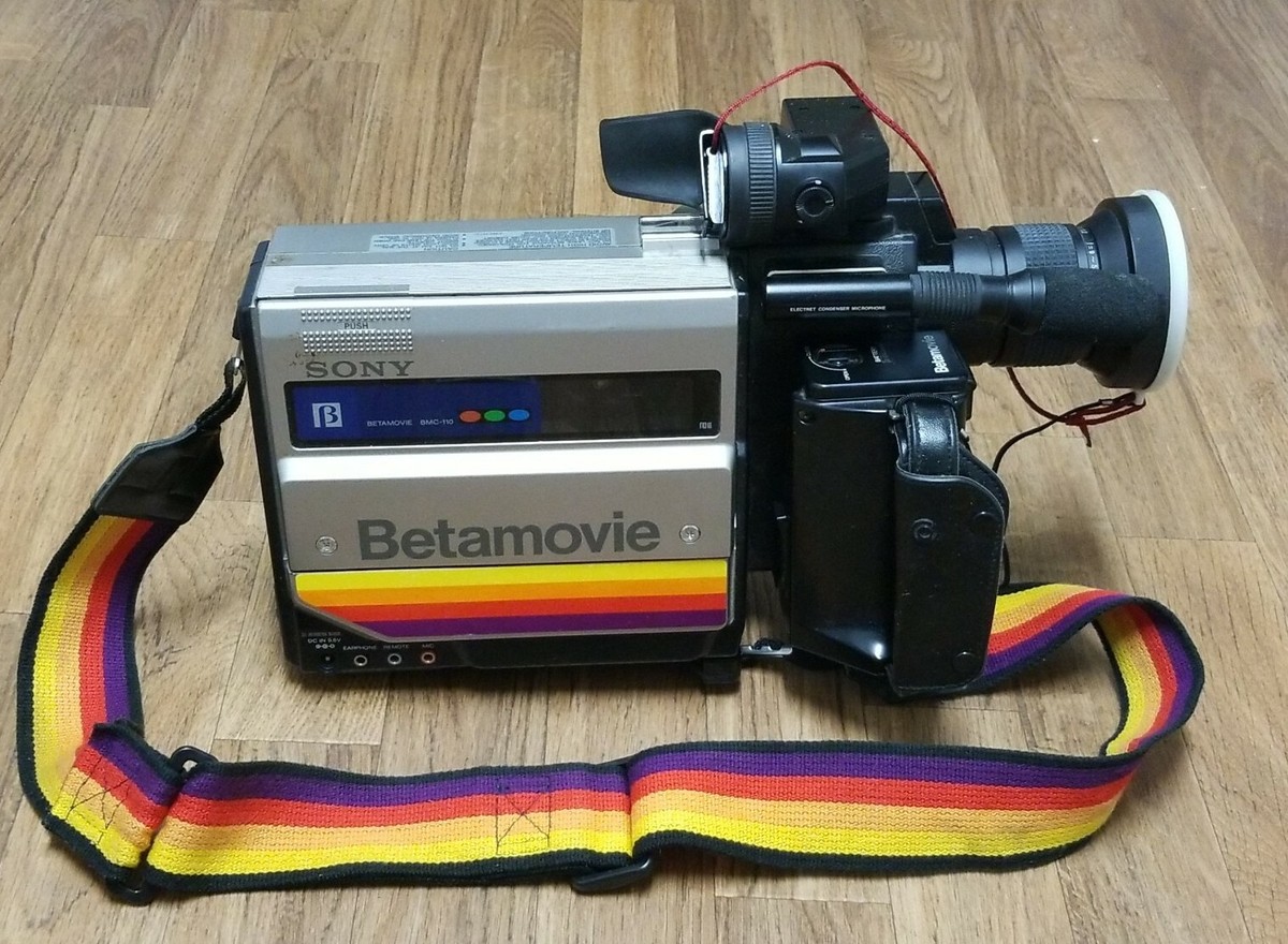 sony  betamovieビデオカメラ 1983/昭和58/SONY/BMC-100/ベータムービー1号機/世界初の一体型