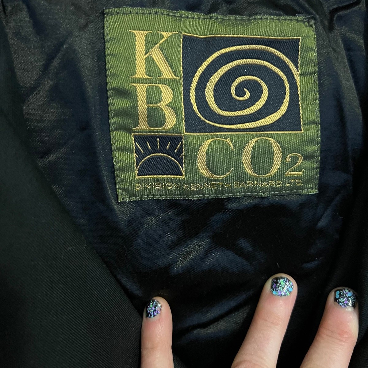 KB CO2 Wool Blend Winter Trench Coat 38 Reg View 4