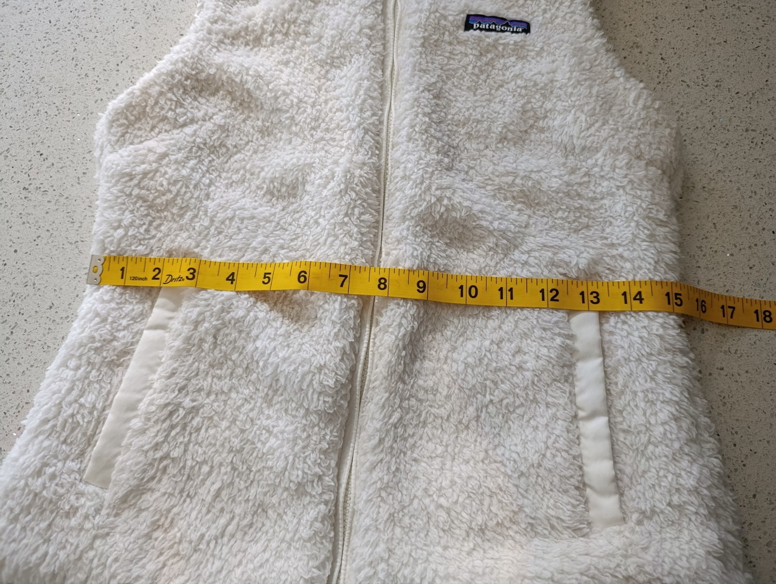 Women's Patagonia Vest Los Gatos size S white Furry Full Zip Fleece pile cozy thumbnail 7