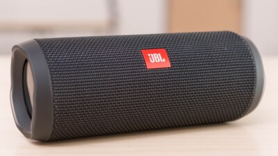 JBL Flip 4 Portable Bluetooth Speaker - Black Battery Not Working