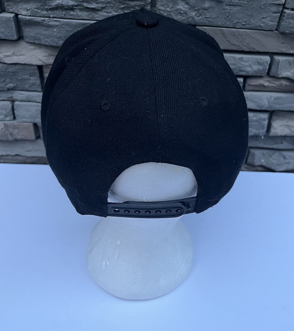 Batman Hat DC Comics Adjustable  Snap Back Embroi… - image 4