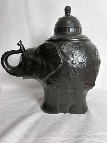 Z Gallerie Black Elephant Ceramic Vase Urn Ornate Design Home Decor 13 Inch