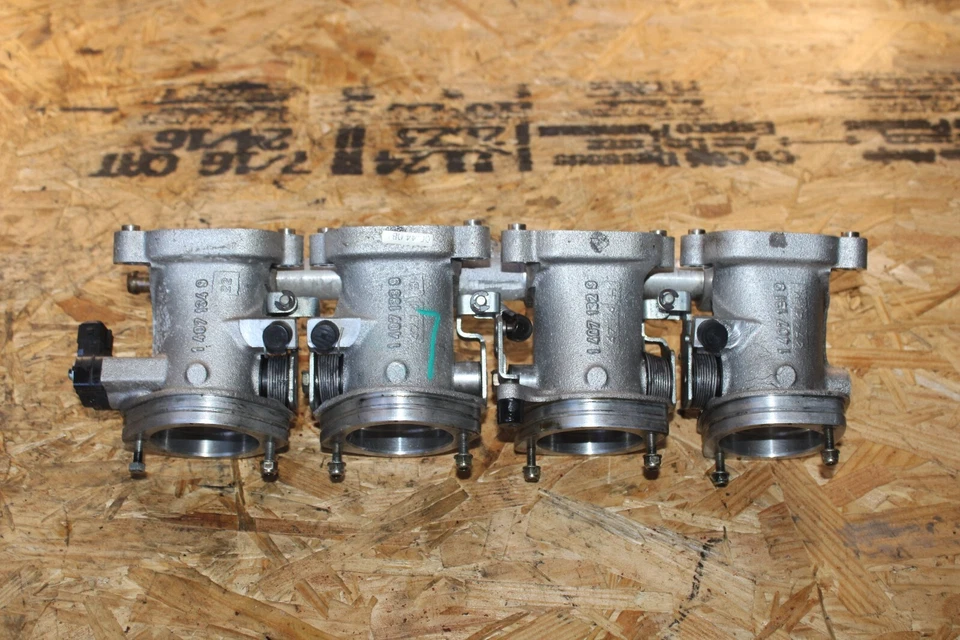 Right 5-8 Individual Throttle Body S62B50 OEM BMW E39 M5 E52 Z8 S62 2000-2003 - Image 4 of 4