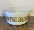 Vtg Pyrex 474-B 1.5 Qt Glass Verde Green Floral Round Shape Casserole Dish w/Lid