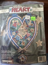 dimensions from the heart wall hanging