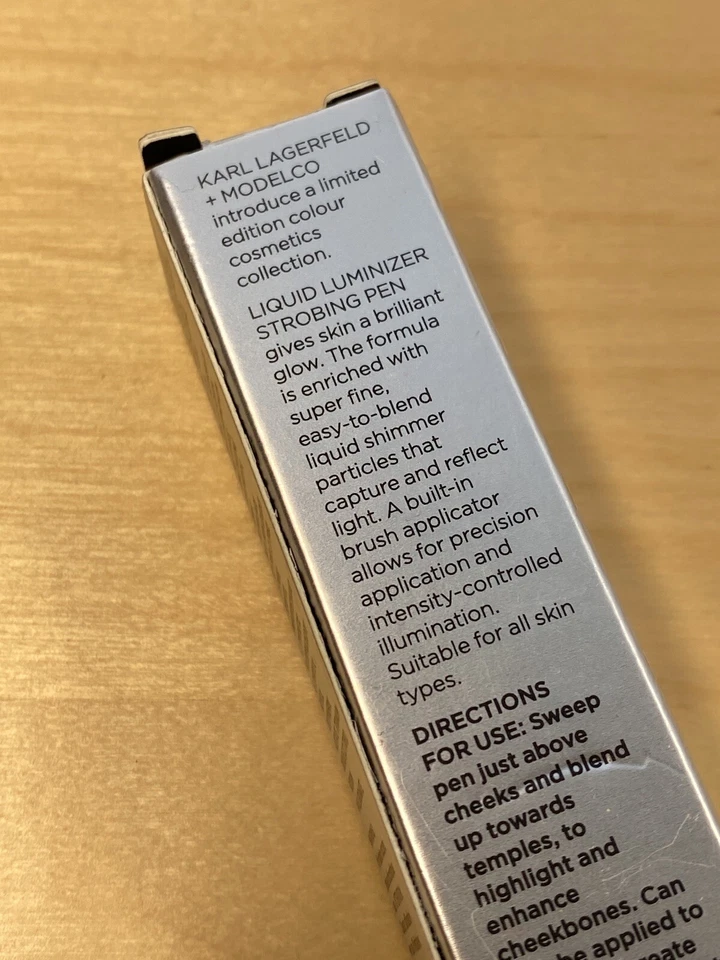 Karl Lagerfeld + Model Co BRONCE Luminizador Líquido Pluma Estroboscópica Luz Reflectante Foto 3 de 4