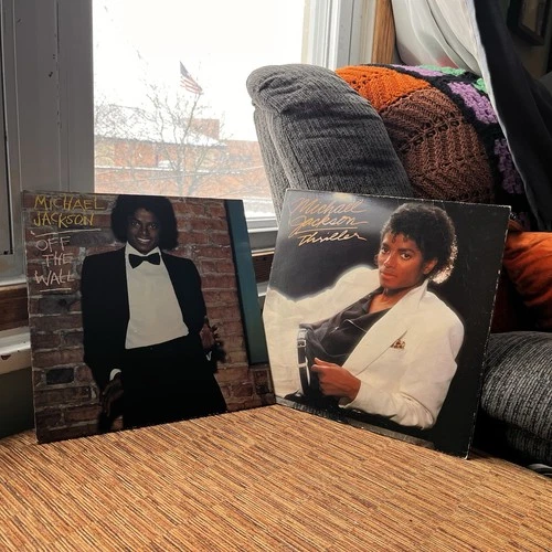 Lot of 2 Michael Jackson Vinyl LPs, THRILLER and OFF THE WAll, Epic Please Read