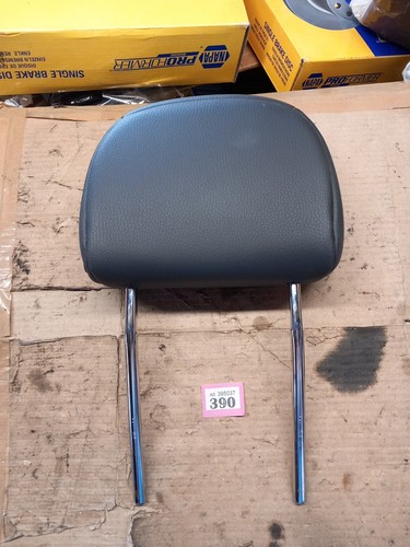VAUXHALL CORSA D 2006-2014 FRONT LEATHER HEADREST (LEFT OR RIGHT) - Picture 2 of 4