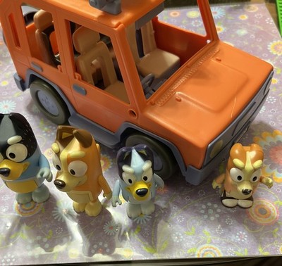 Lot 4 Bluey Figures & Heeler Family Cruiser 4WD Vehicle Set Bandit Chilli Bingo