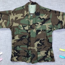 Vintage US Army Woodland Camo Field Jacket Mens Medium Regular Combat Coat 80s