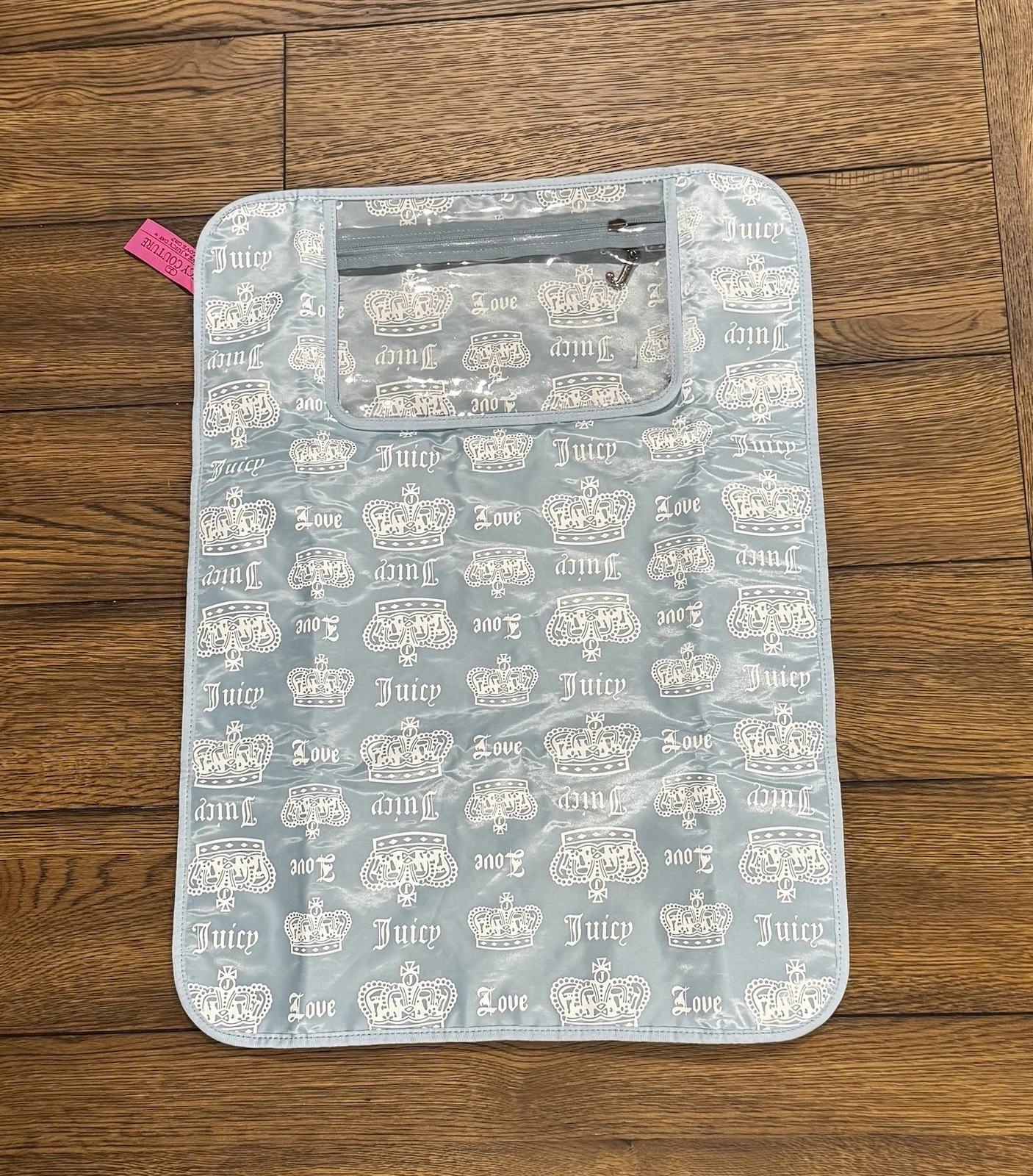 Juicy Couture Angel Changing Pad Baby Blue
Opens in a new window or tab