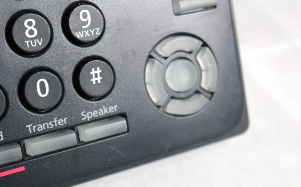 Lote de 4 teléfonos IP serie NEC ITK-8LCX-1 (BK) DT900 con teléfonos y soportes Foto 4 de 4