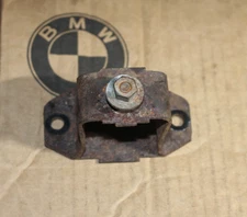 GENUINE ORIGINAL BMW E30 FRONT BUMPER HOLDER LEFT / RIGHT WITH HEX NUT PLATE OEM