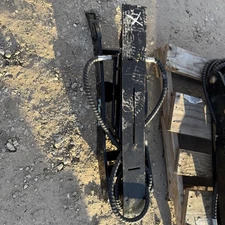 3 Ton Mini Excavator Hydraulic Thumb Giyi New