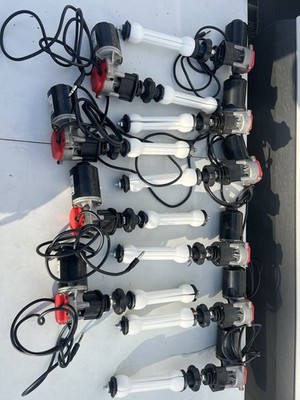 LOT OF 10 MANFROTTO 850 MOTORIZED BACKGROUND EXPAN ROLL DFRIVE MOTOR & ROLLER