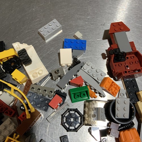 1.5lbs Of Misc LEGO Parts And Pieces L3 - Picture 5 of 18
