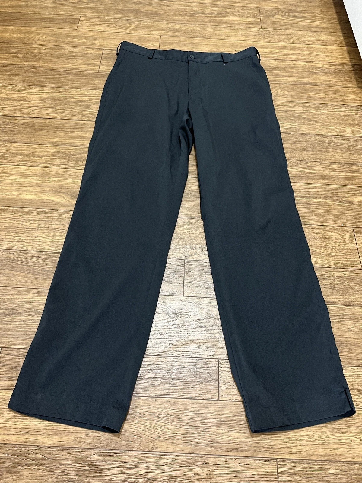 NIKE GOLF PANTS DRI-FIT Black Mens size 34X32 Casual Button Golf Pant. EUC
