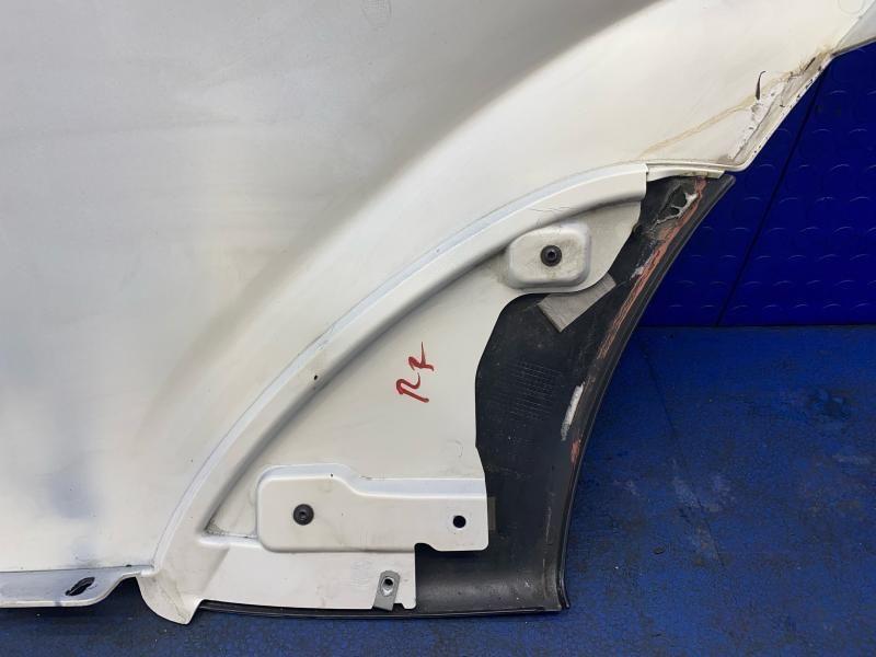 2016-2021 MCLAREN 570S REAR RIGHT LOWER QUARTER PANEL WING COVER WHITE 13A5326CP