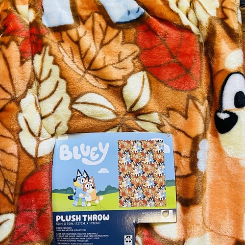 Bluey Plush Throw Blanket 50”x70” Bingo Autumn Fall Foliage Festive Seasonal NEW - Picture 5 of 6