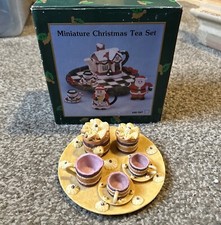 Vintage Miniature Tea Set Gingerbread House Man and Woman Christmas Resin 11