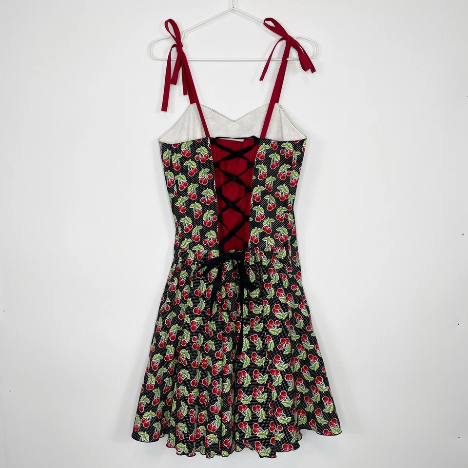 Vestido Hecho a Mano con Cordones Talla XS Cereza Lunares Rockabilly Retro Pinup Corbata Correa Foto 3 de 4