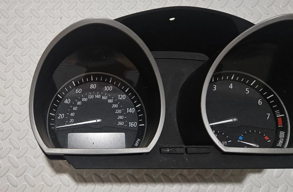 Cuadro de instrumentos velocímetro BMW Z4 E85 2006-2008 3,0 L 97 k 62119117280 OEM Foto 3 de 4