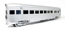 LGB 'G' GAUGE 30590 GREY STREAMLINE OBSERVATION CAR - CHANGEABLE LIVERY COACH