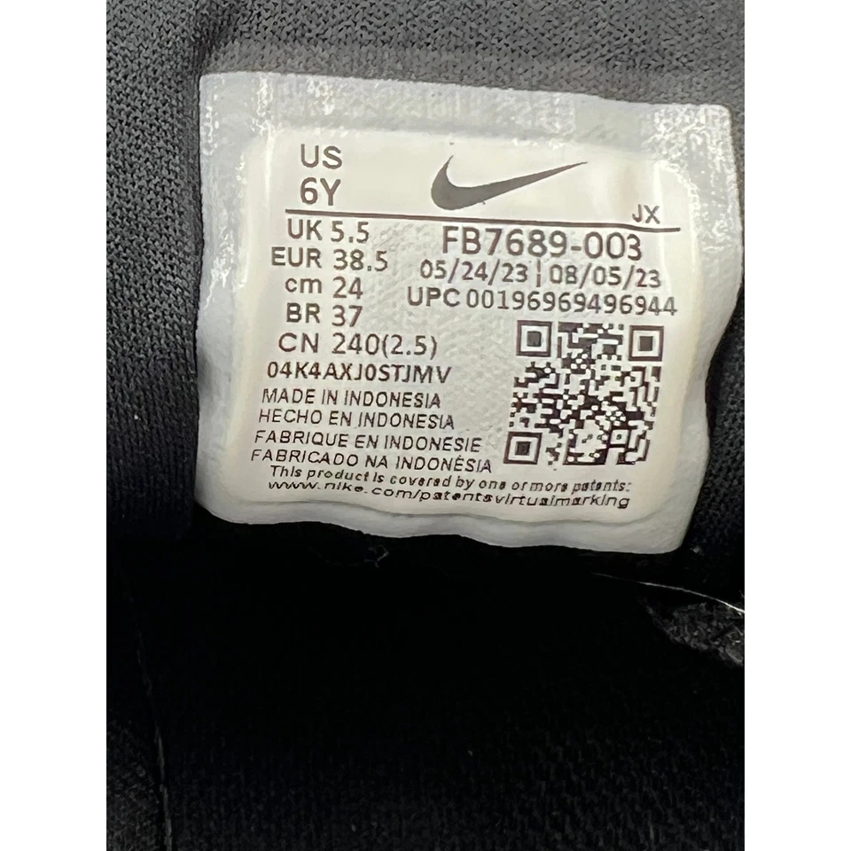 Nike Youth 6Y Black White Running Shoes Athletic Sneakers - Image 3 of 4