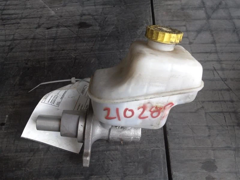 Chrysler 300 2009 2010 cilindro maestro de freno pinzas de pistón único 68048548AA Foto 3 de 4