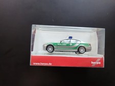 Herpa 049412 BMW 5er Limousine 2010 Polizei Bayern Silber / Grün 1:87 H0