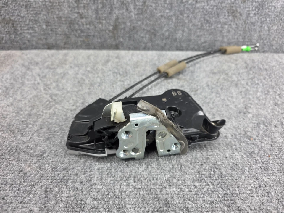LEXUS 2021-2025 IS300 IS350 OEM FRONT LEFT DOOR LOCK LATCH ACTUATOR - Image 3 of 4