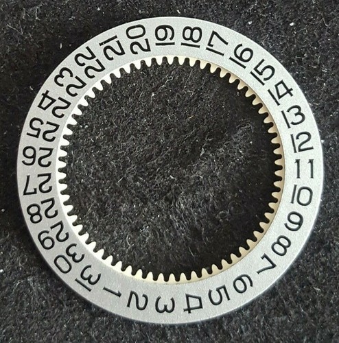 Omega Caliber 1310 Part Number 9066 (Date Indicator) - Picture 2 of 12