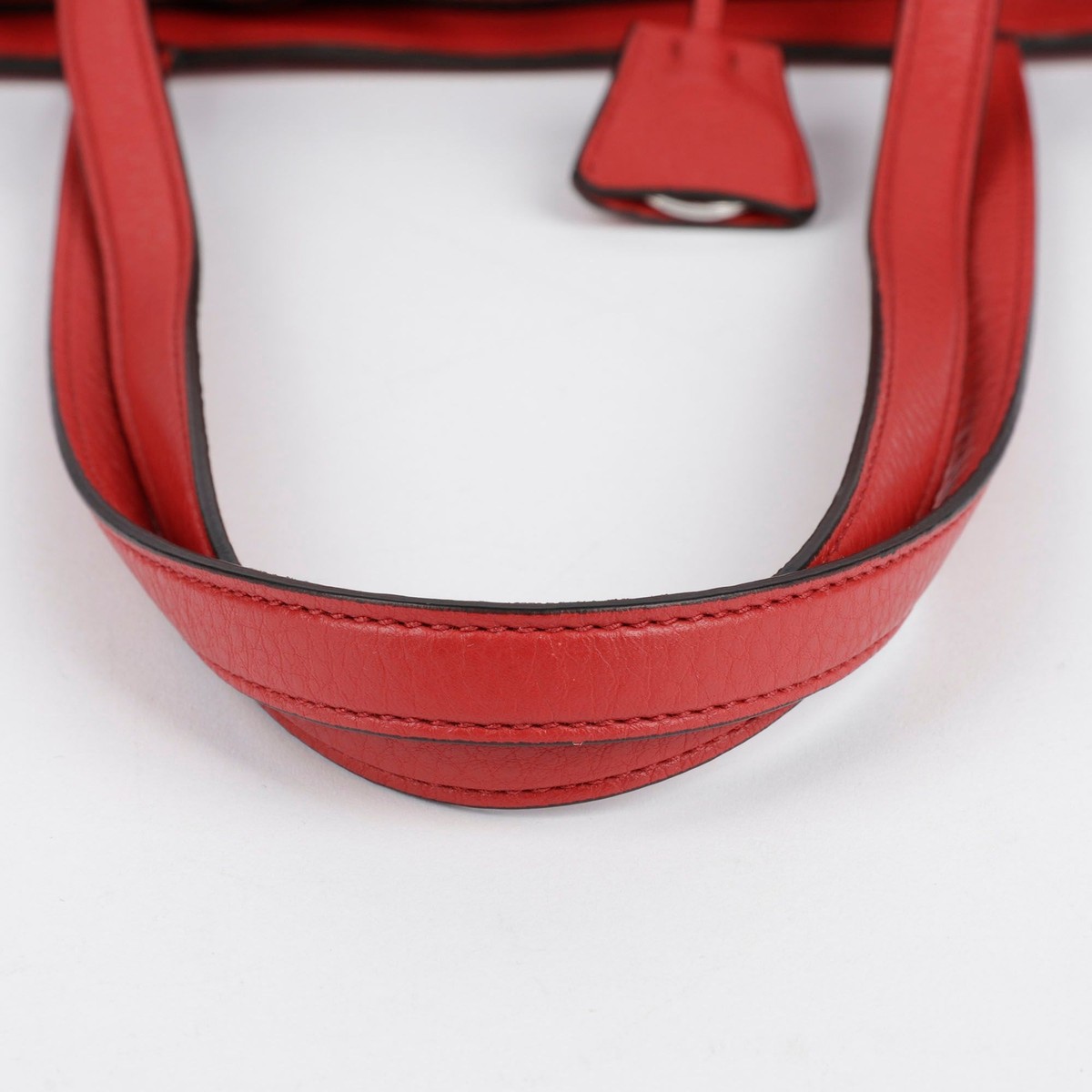 Prada Red Vitello Phoenix Leather Tote and Shoulder Bag Prada Red Vitello Phoenix Leather Tote and Shoulder Bag