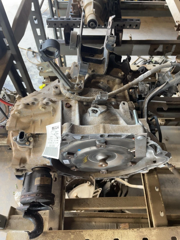 Transmisión automática compatible con Toyota Yaris 305105232184 2006-2012 Foto 2 de 4