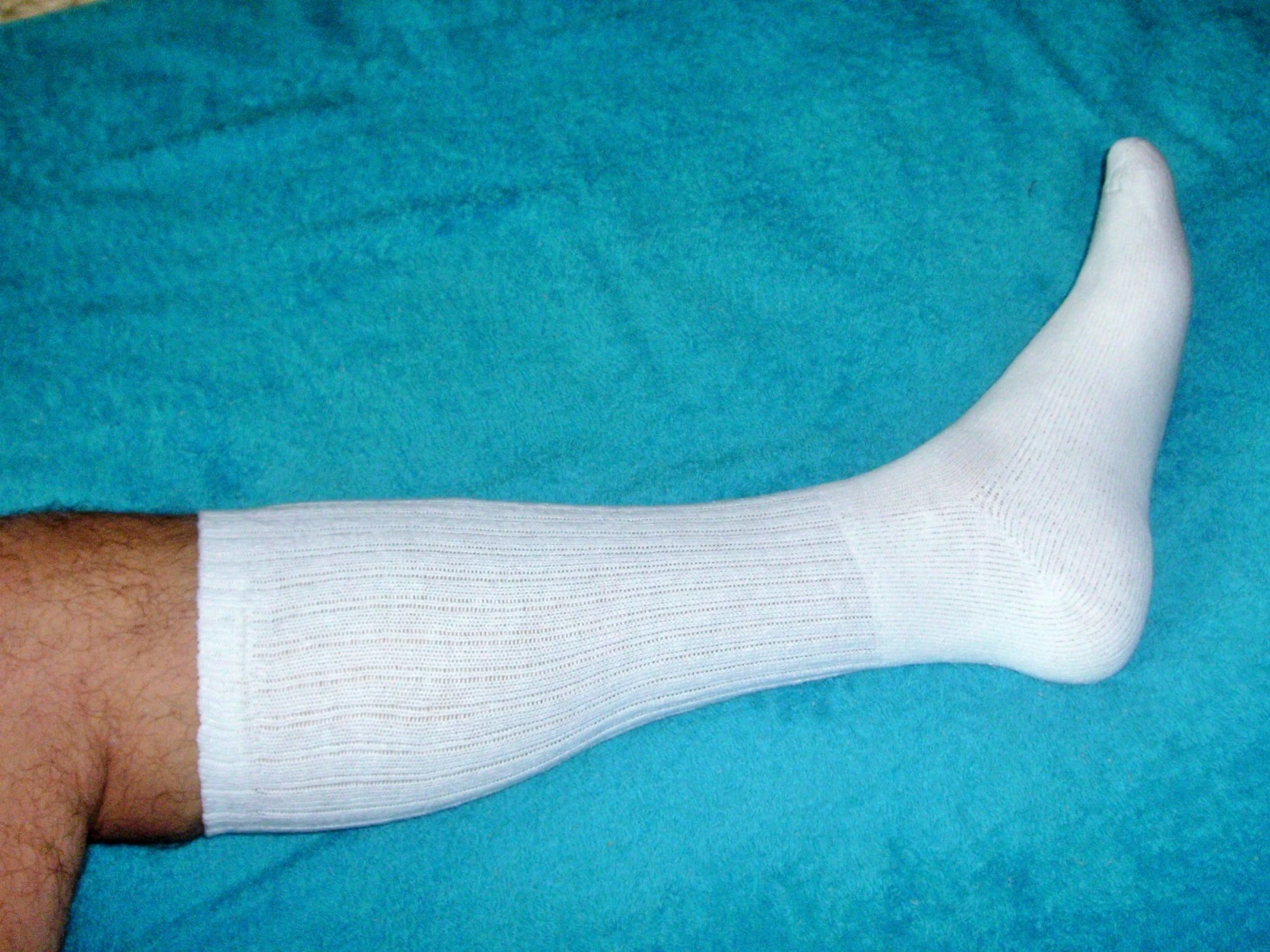 Boot Length Crew Socks - 6 PR White Size Large Fit Shoes Men 6-12 Made USA