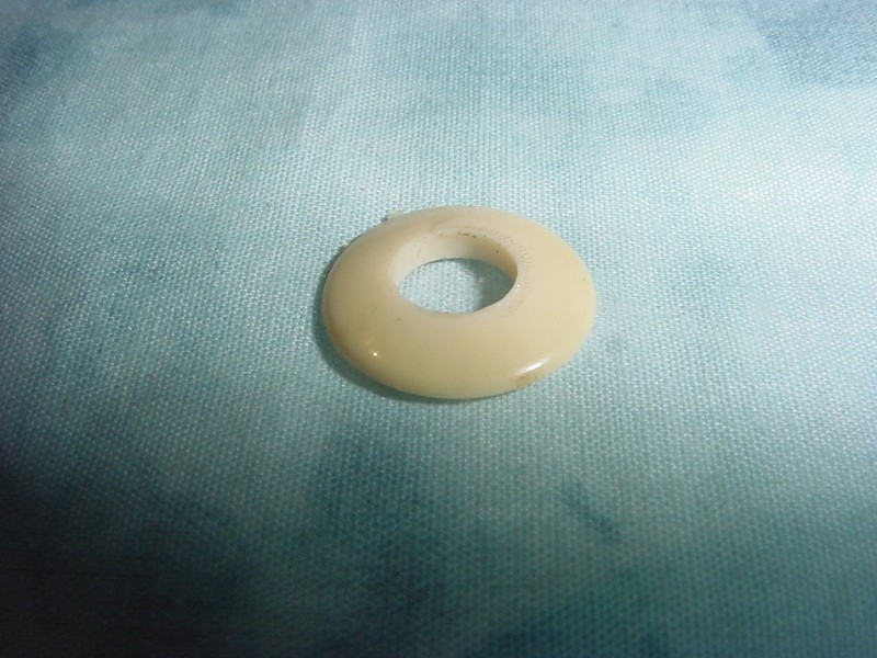 VINTAGE ORIGINAL GUITAR TUNING MACHINE STRING POST FERRULE