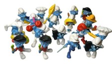 Smurf Figures Lot of 18 2011-2013 by Peyo Figurines Smurfs Blue Cartoon