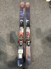 Esquís de parque para niños Armada Bantam 120 cm con fijaciones Look NX7 GW (usados)