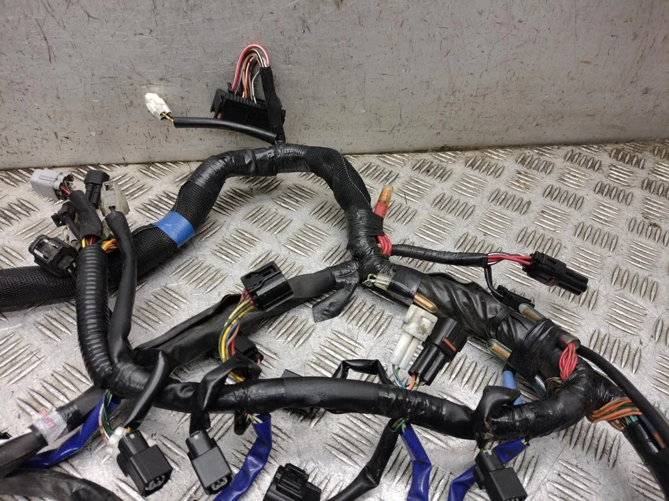 Arnés de cableado ABS Suzuki GSXR 1000 L5 XR GSXR 1000 AL5 2015 Foto 4 de 4
