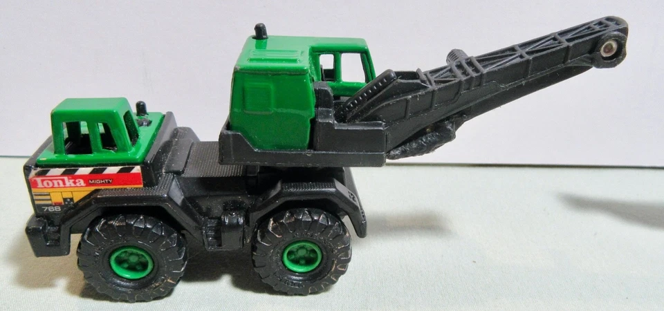 Maisto / Tonka 1/64 Scale Construction Equipment (Lot of 7 Pieces) - Image 3 of 4