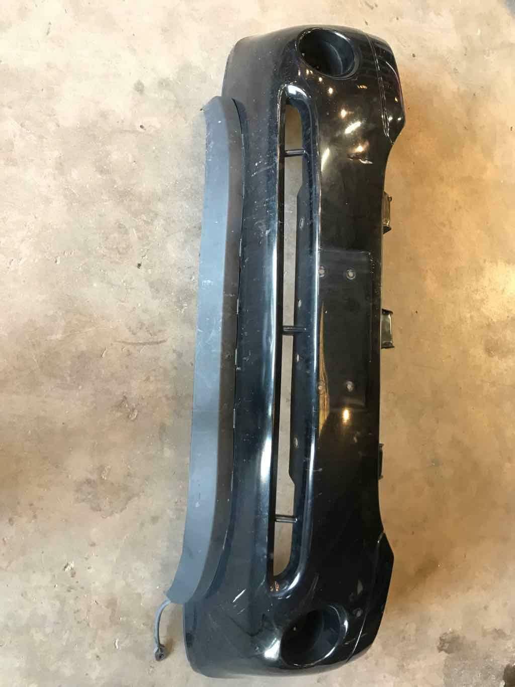 2002 2009 GMC ENVOY Front Bumper Cover Plastic Assembly Black OEM eBay