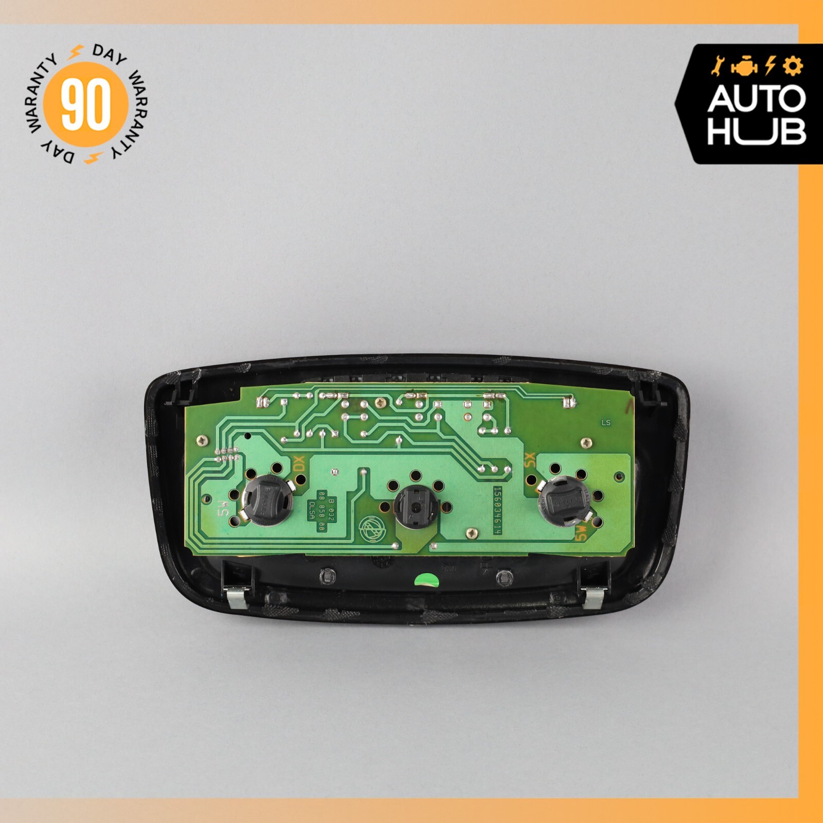 03-19 Maserati Quattroporte M139 Interior Overhead Dome Light Lamp 990096 OEM