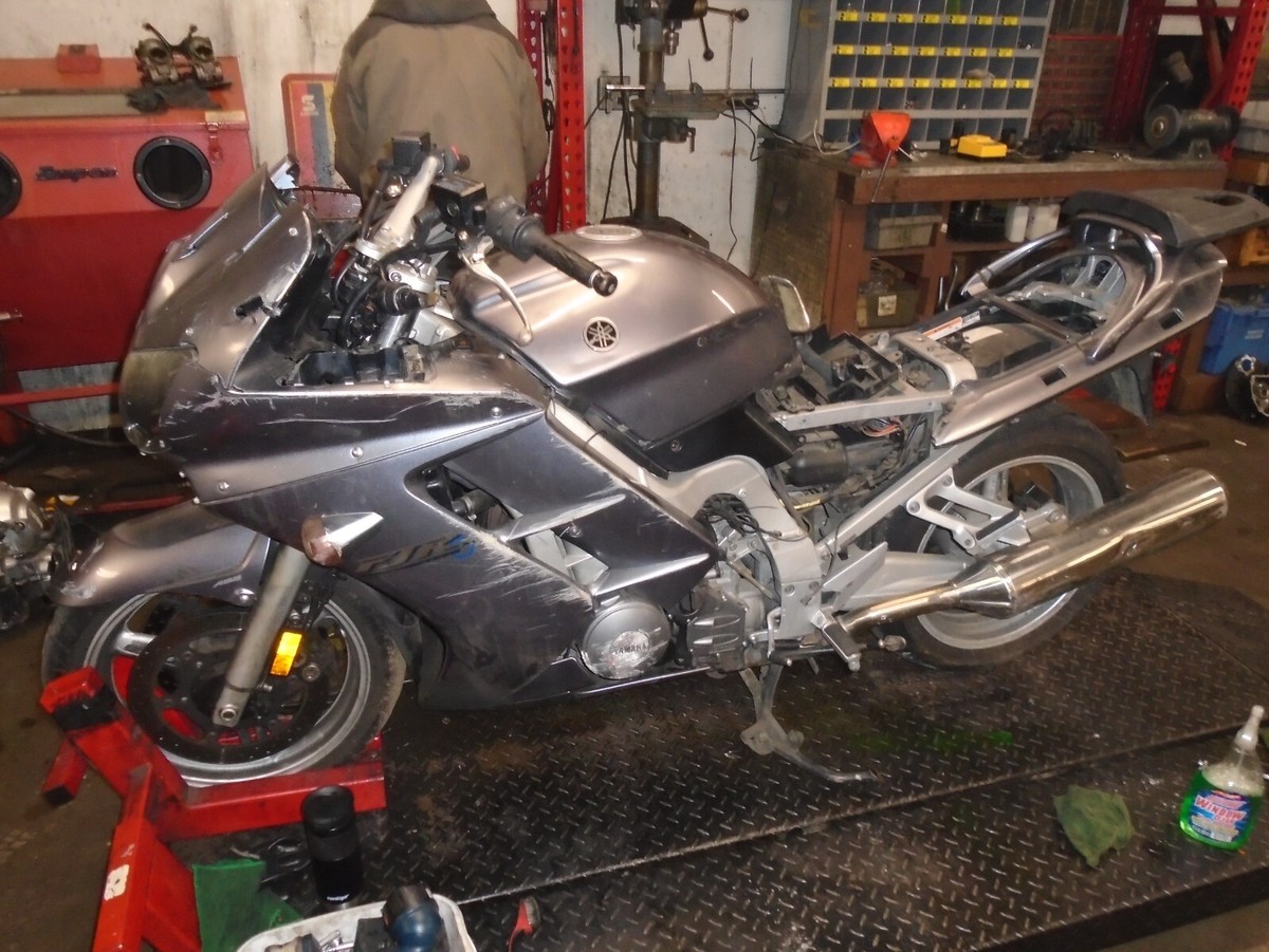 2004 YAMAHA FJR 1300 on off handlebar switch 5RT-83975-00-00 | eBay