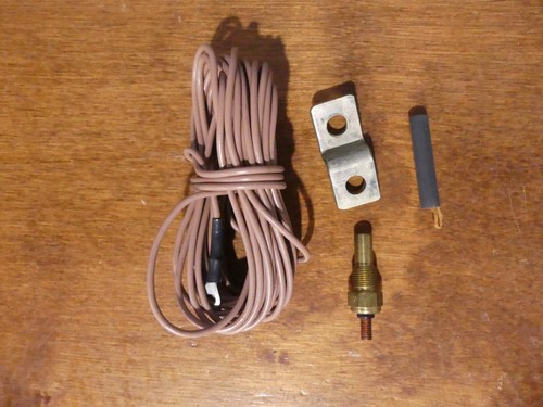Johnson Evinrude OMC Part # 172830 Water Temperature Gauge NOS 1978 Still In Box - Foto 11 di 19