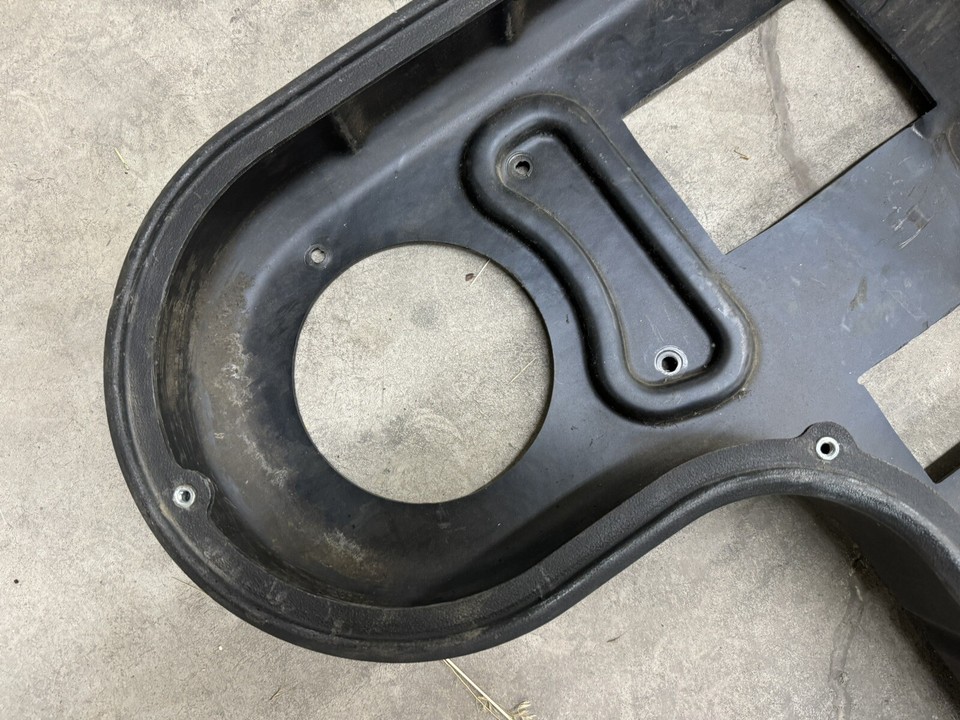 Deere FH303183 Main Belt Drive Shield 730 735 835 Mower Conditioner