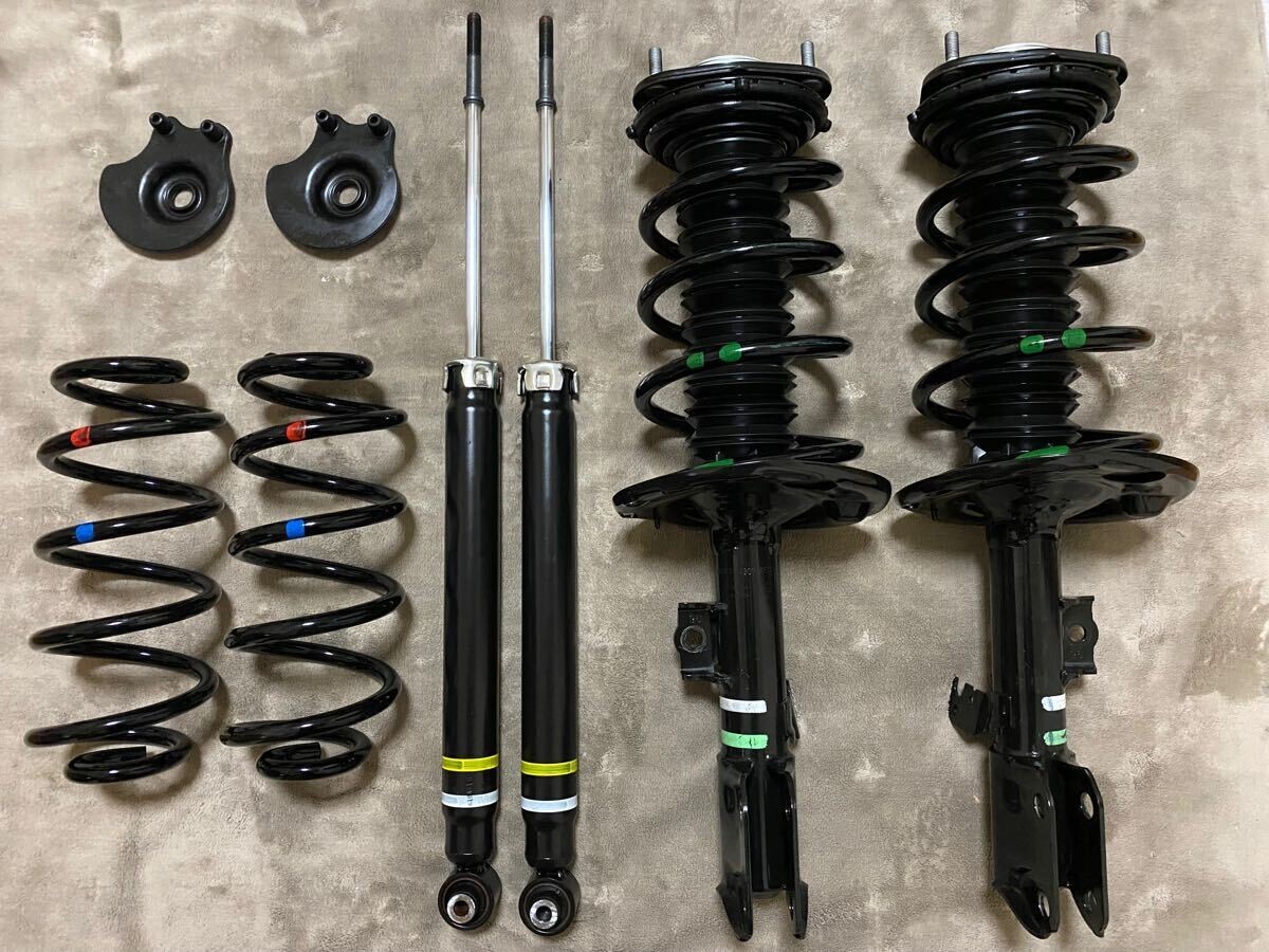 2015 80 Series Voxy, Noah, Esquire 4WD Genuine Suspension Kit | eBay