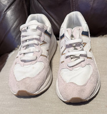 New Balance 57/40 Men s Low Top Lace-Up Sneak...