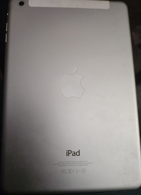 Apple iPad Tablet A1455 Silver White Apple iPad Series
