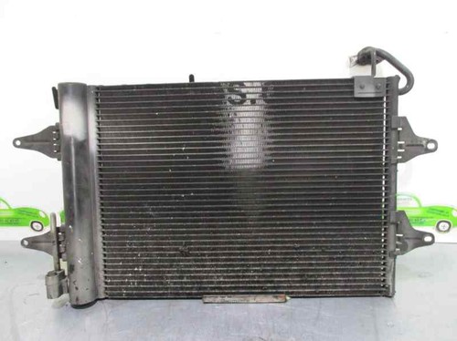 6Q0820411B KONDENSATOR / KÜHLER DER KLIMAANLAGE KONDENSATOR / BEHR / 710050280F0