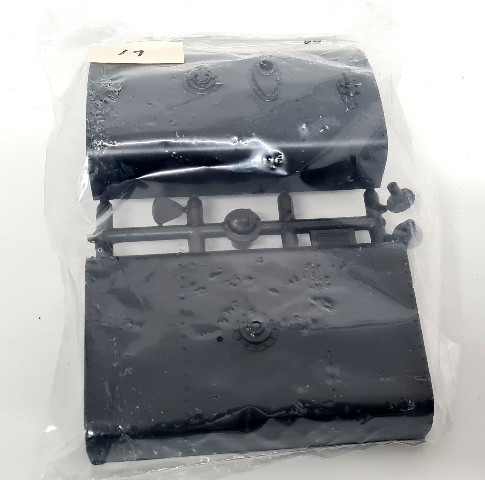 Pocher 1/8 Rolls Royce Torpedo Cabriolet 1934 Phantom II K/75 Fuel Tank Parts